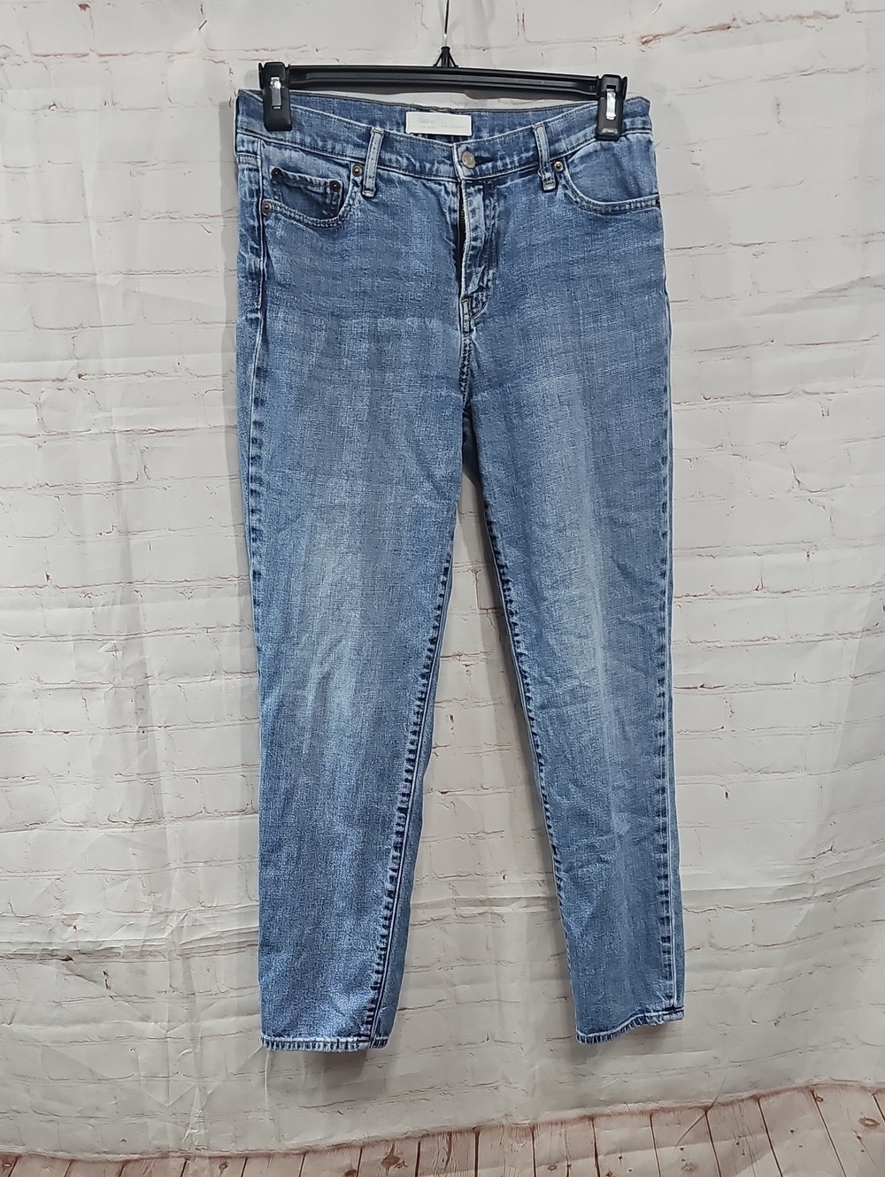 GAP Women's Straight Leg Light Blue Jeans